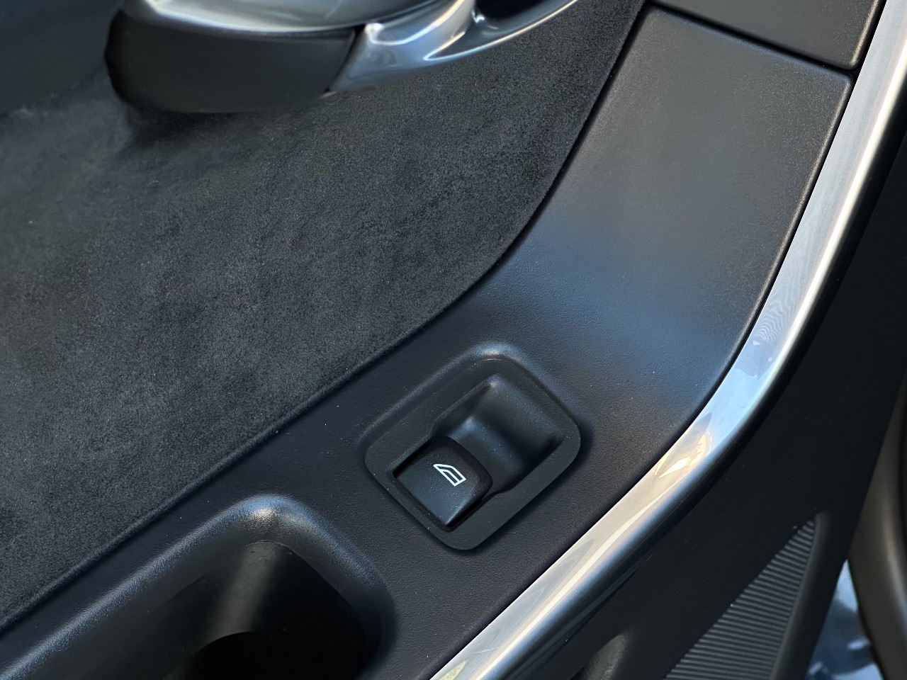 Volvo XC60 - фото 31