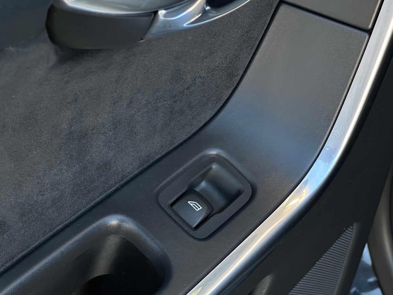 Volvo XC60 - фото 43