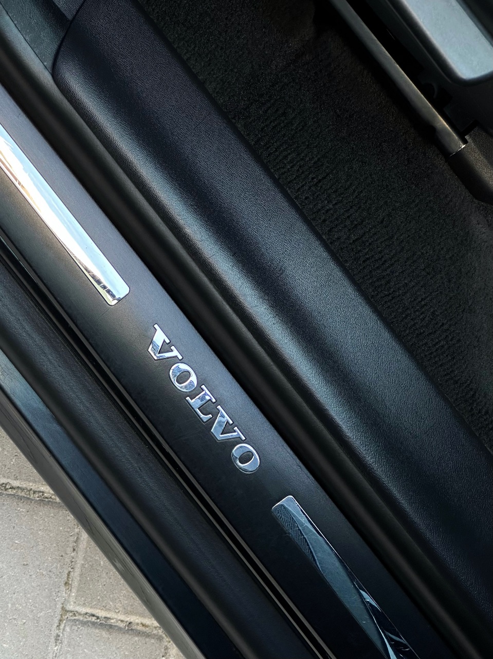 Volvo XC60 - фото 32