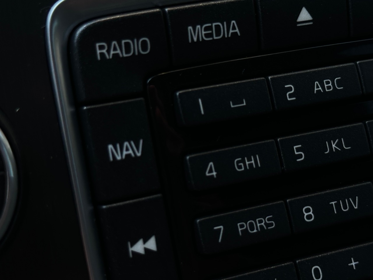 Volvo XC60 - фото 48