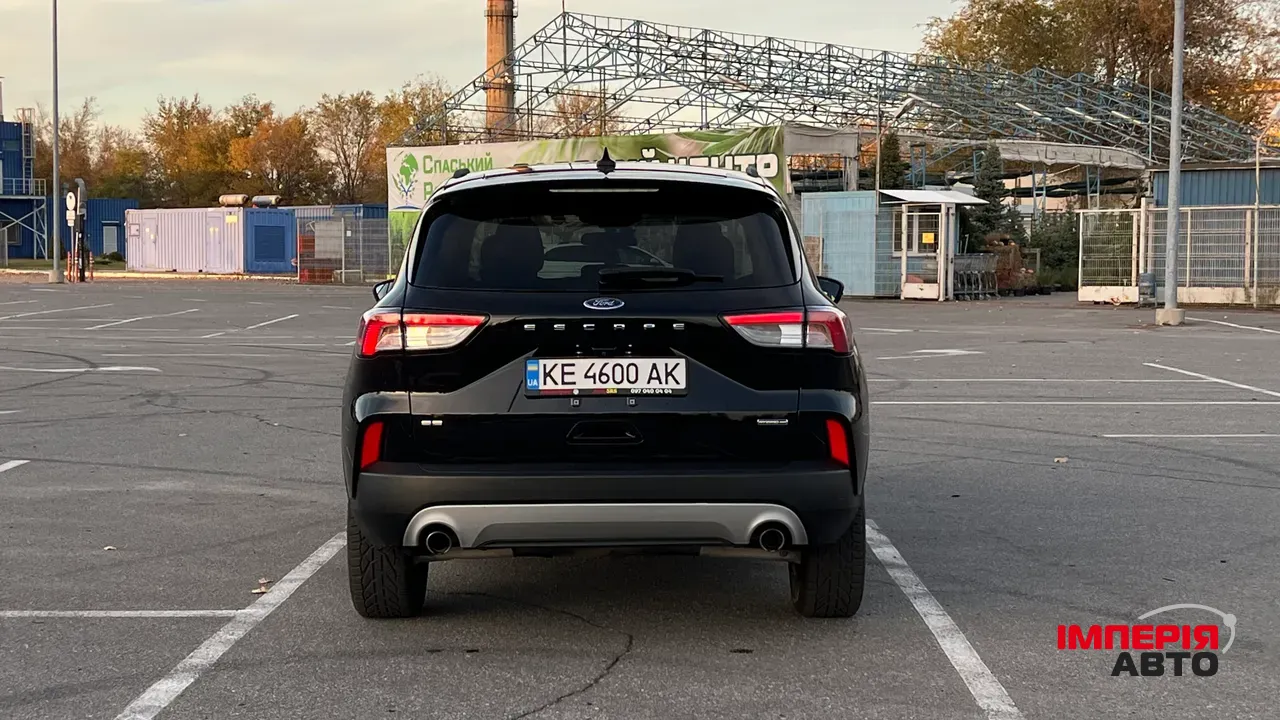 Ford Escape - фото 7