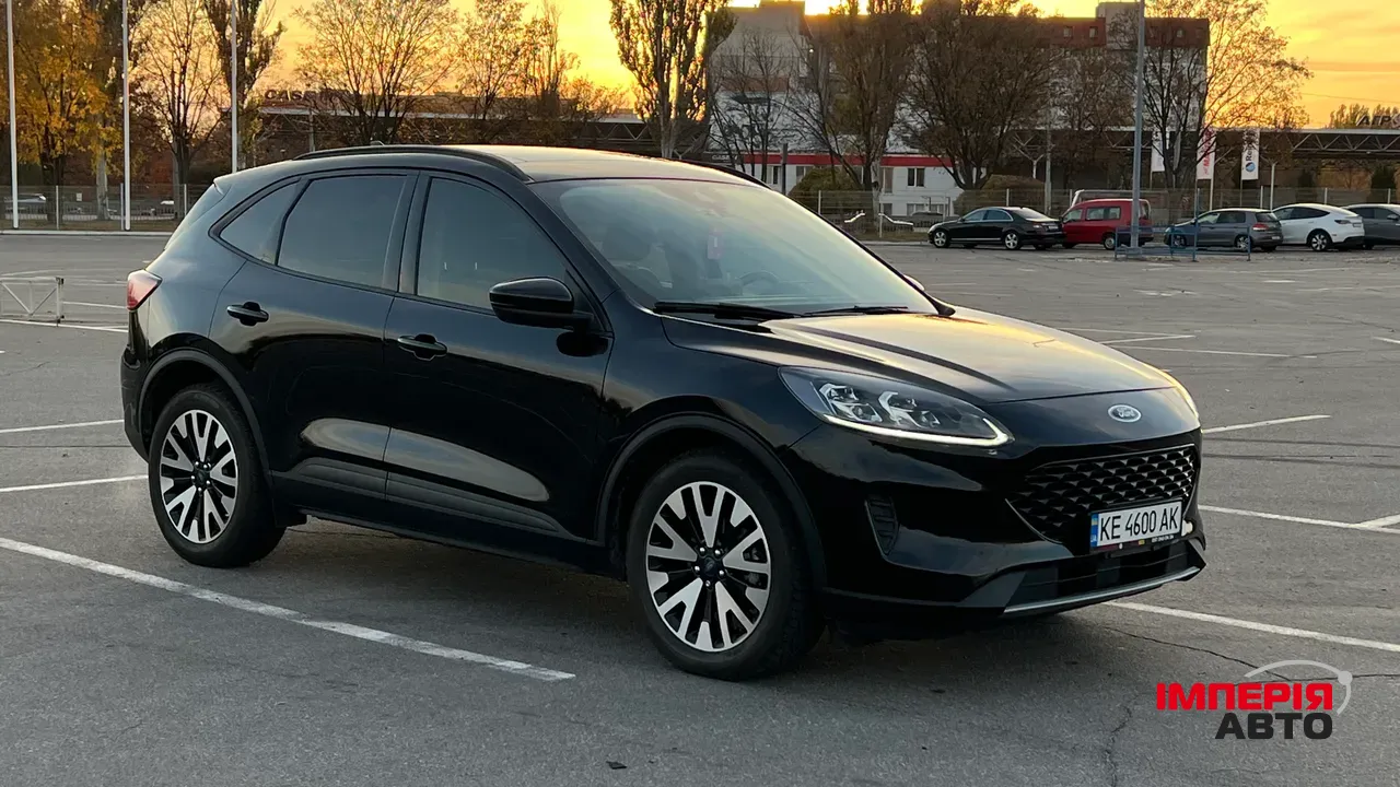 Ford Escape - фото 10