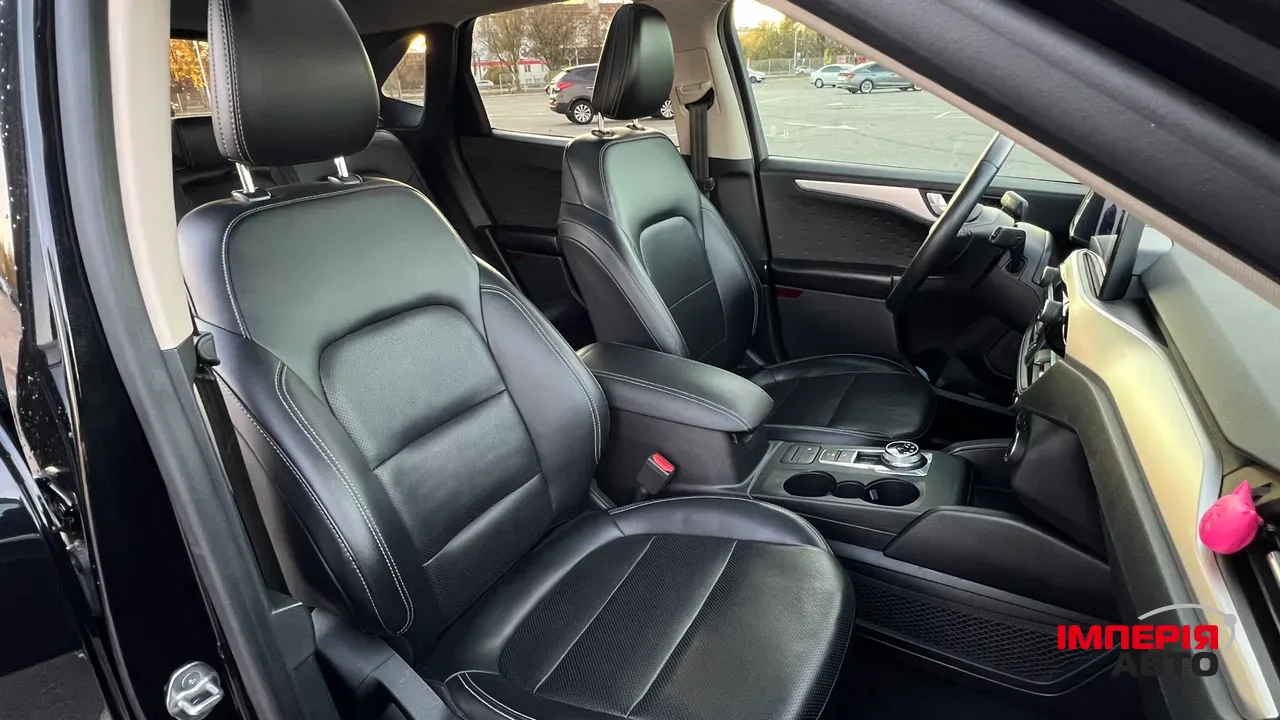 Ford Escape - фото 15