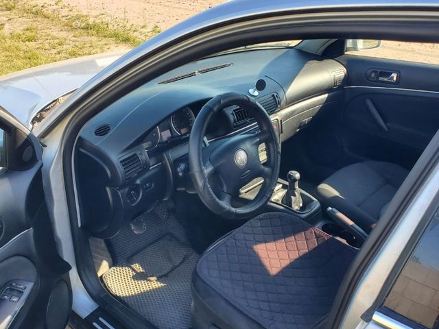 Volkswagen Passat - зображення 4