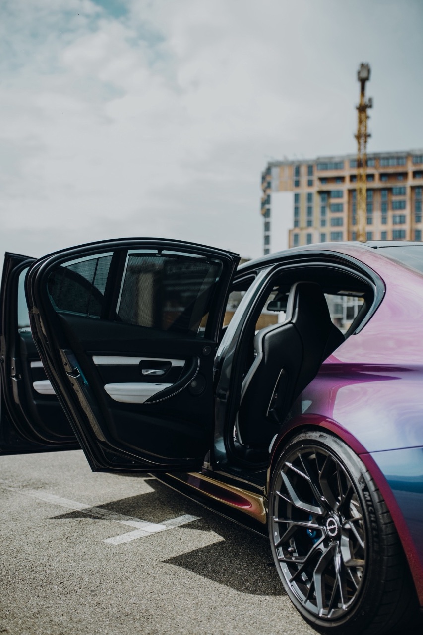 BMW M3 - фото 17