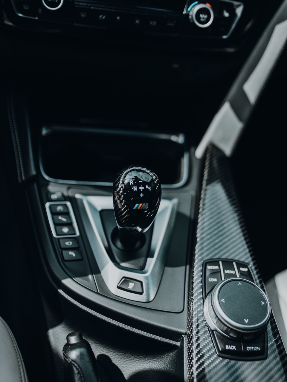 BMW M3 - фото 34