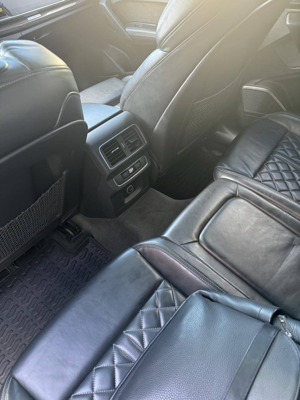 Audi SQ5 - фото 9