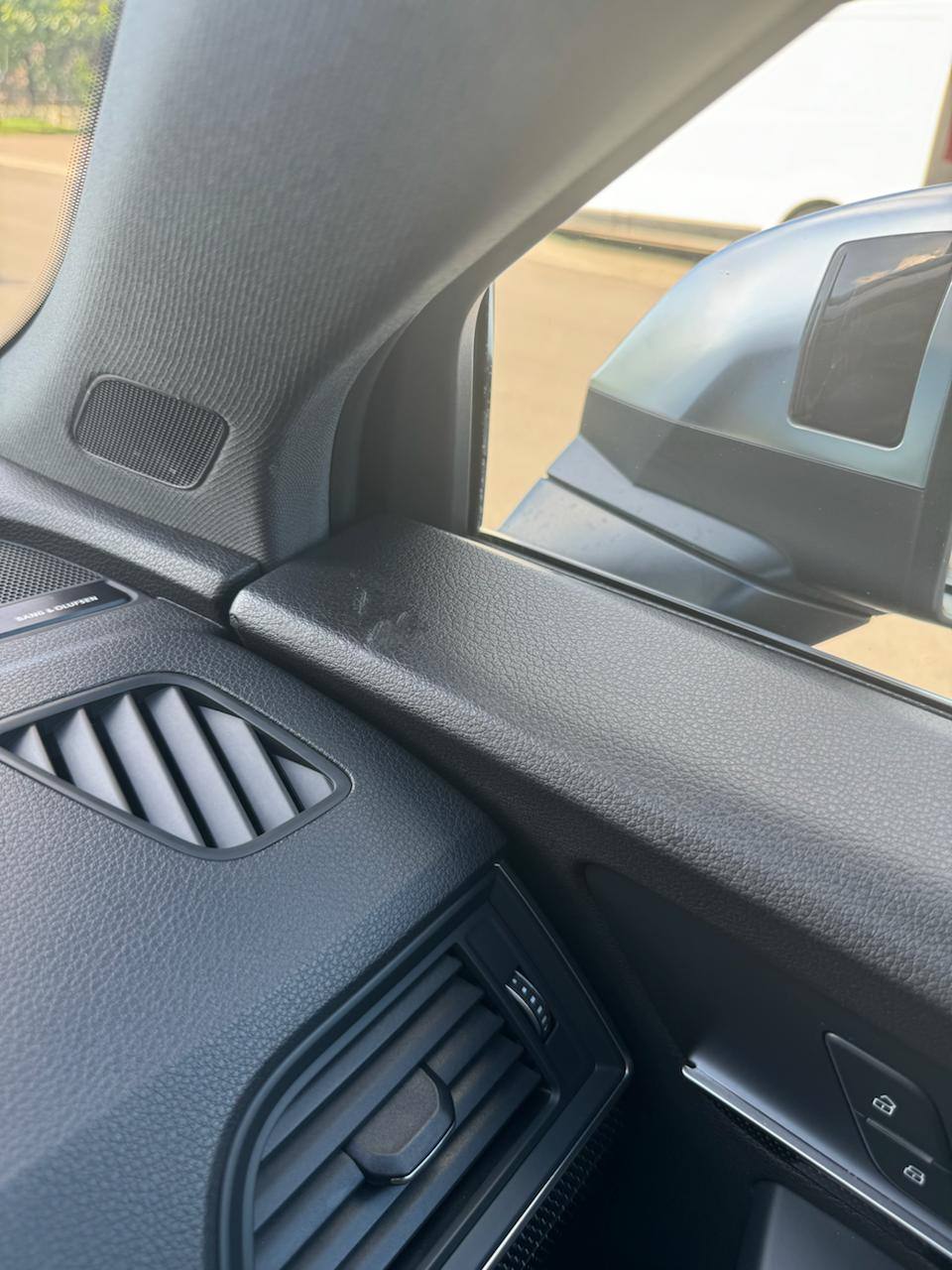 Audi SQ5 - фото 14