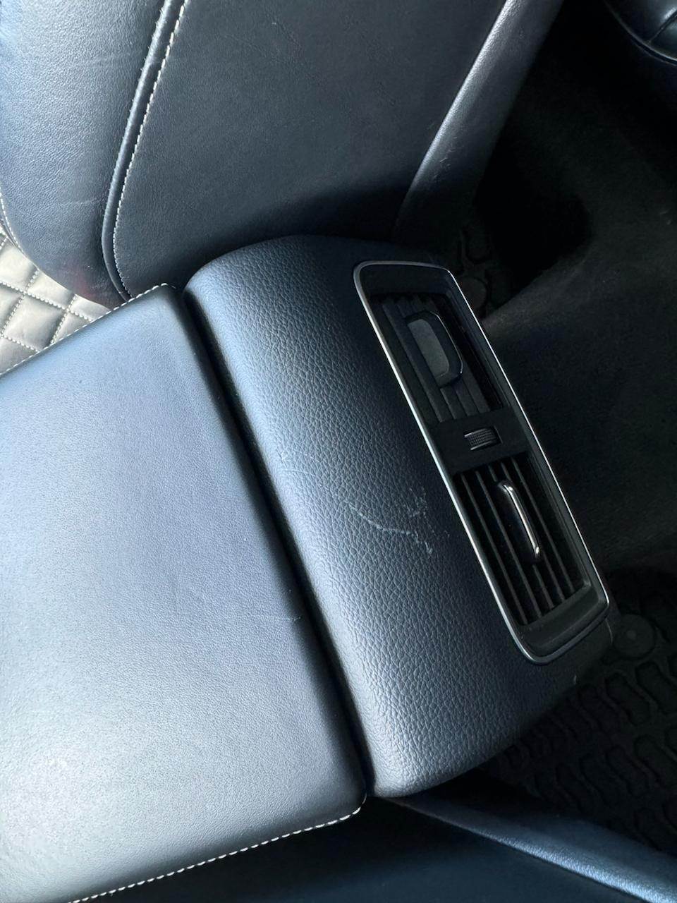 Audi SQ5 - фото 15