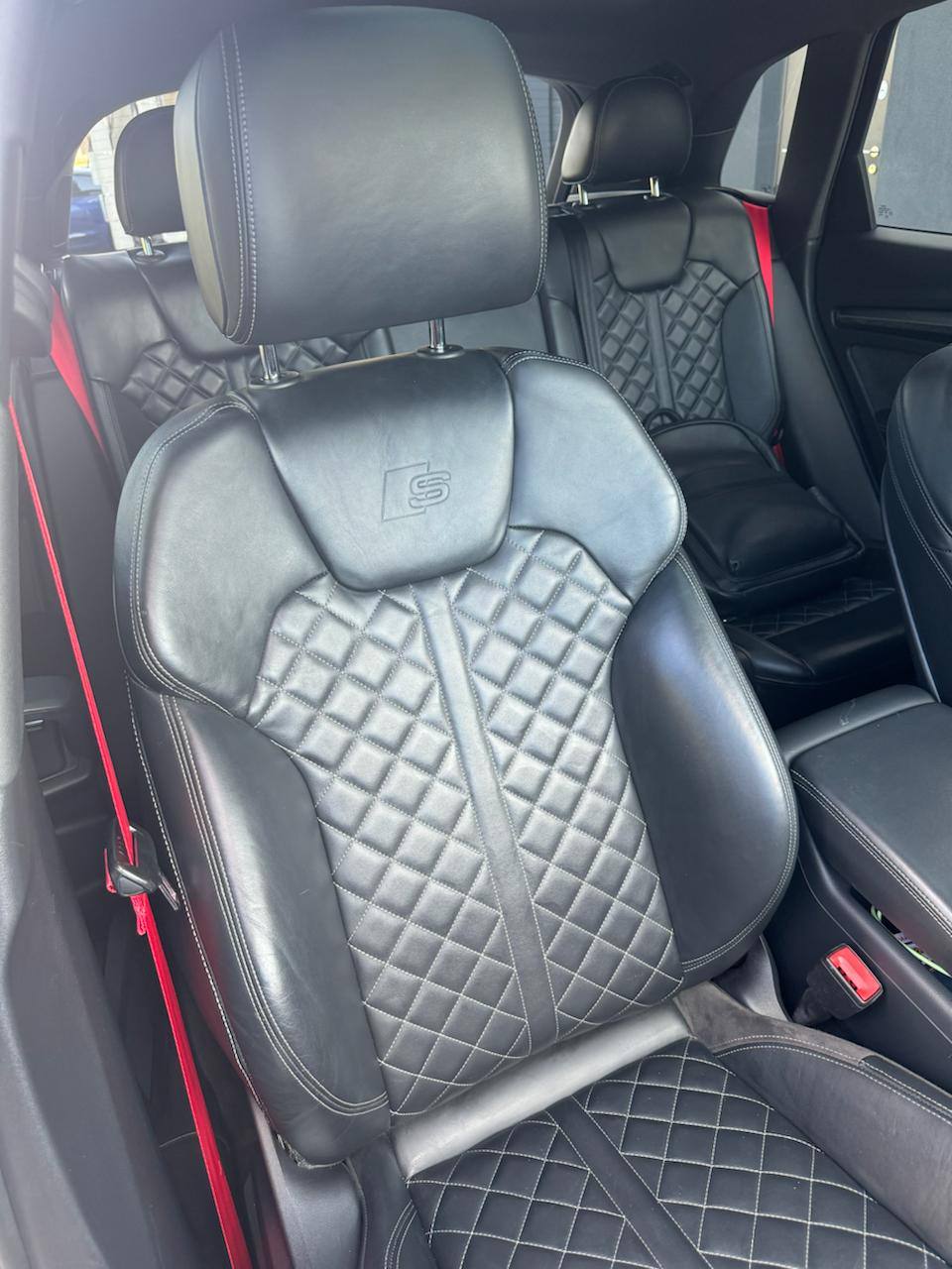 Audi SQ5 - фото 7