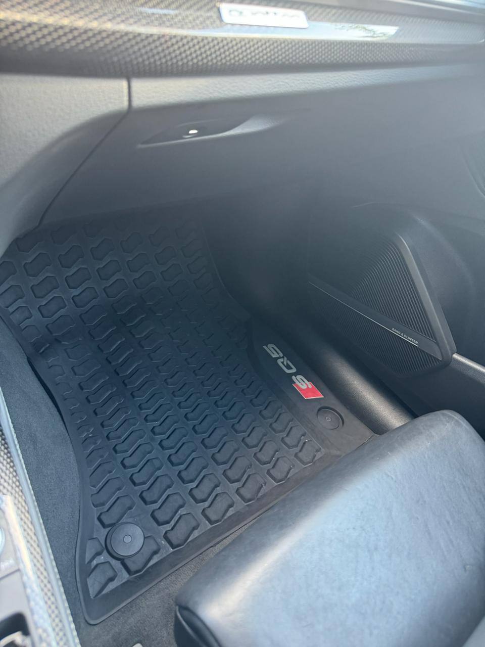 Audi SQ5 - фото 22