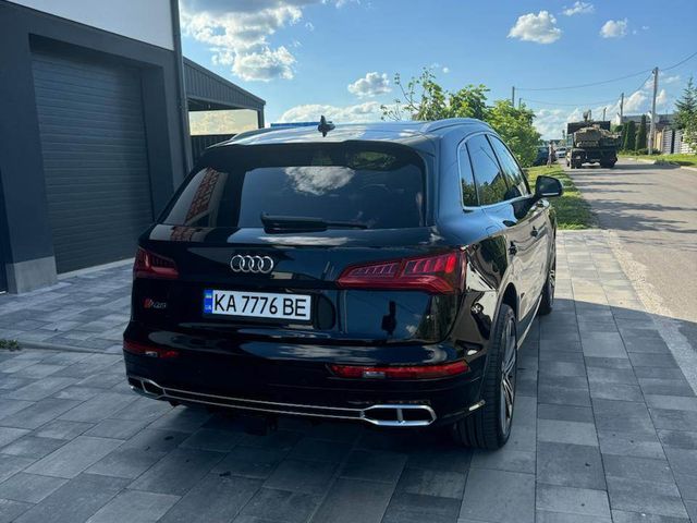 Audi SQ5 - зображення 4