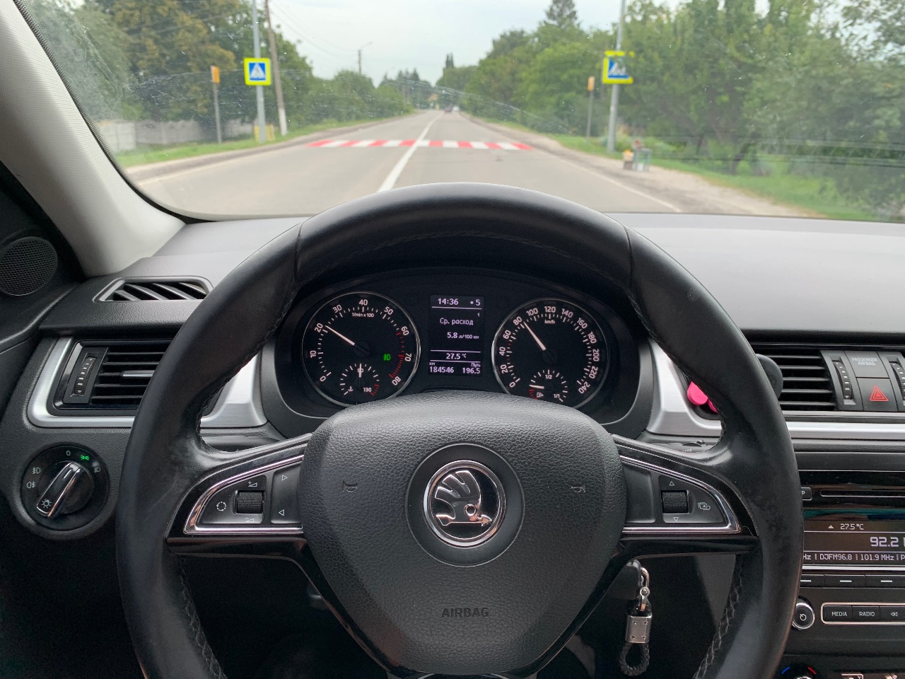 Skoda Rapid - фото 8