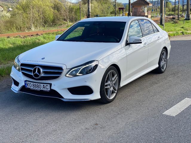 Mercedes-Benz E-Класс - зображення 3