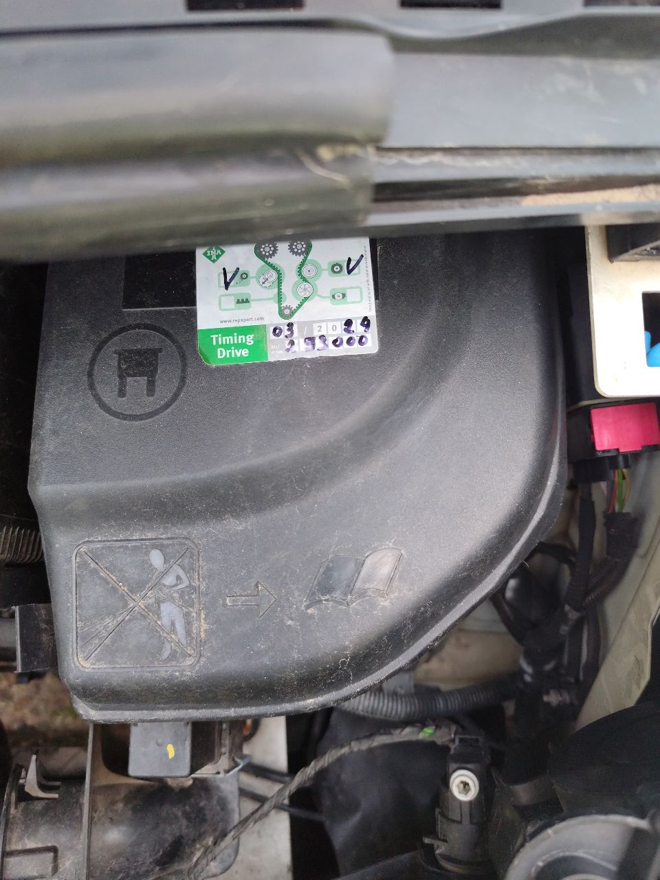 Peugeot 5008 - фото 15