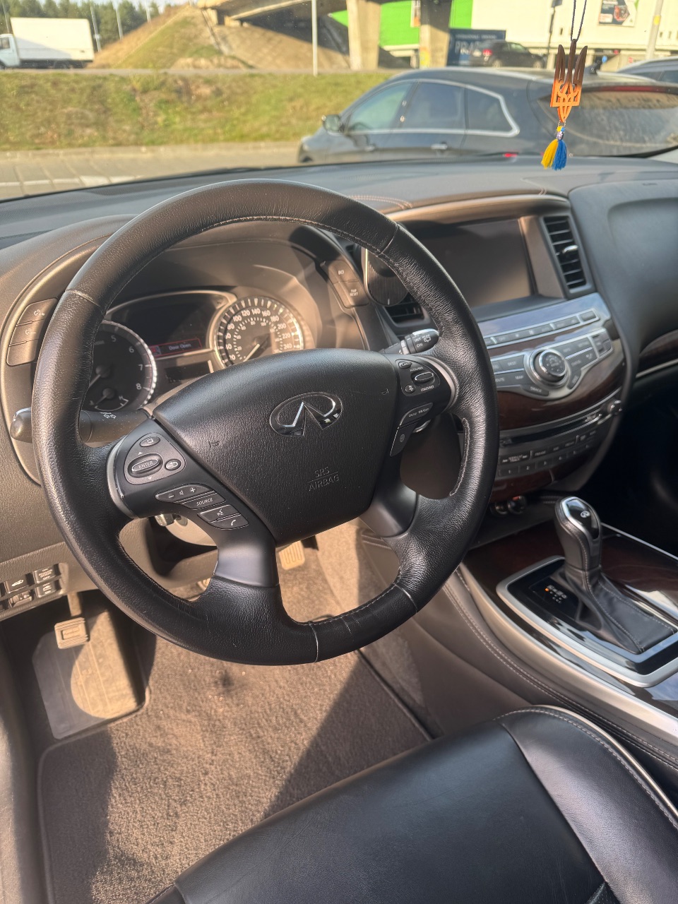 Infiniti QX60 - фото 14