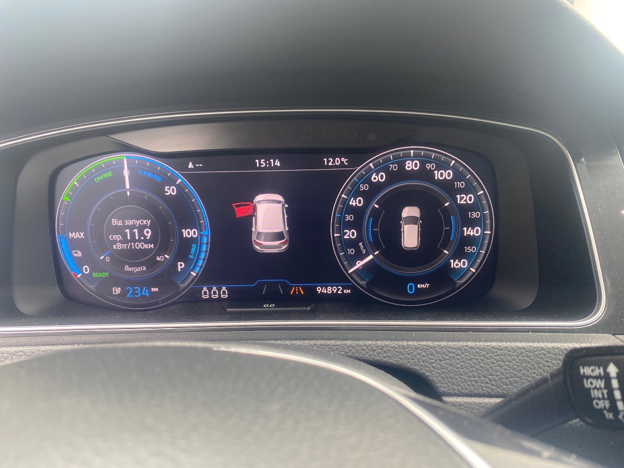 Volkswagen Golf - фото 10