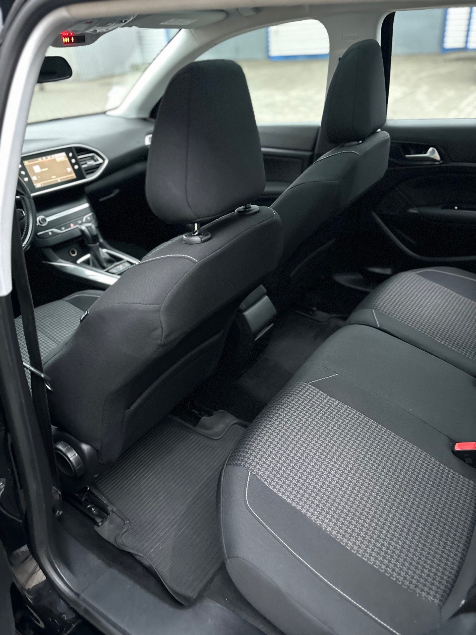 Peugeot 308 - фото 13