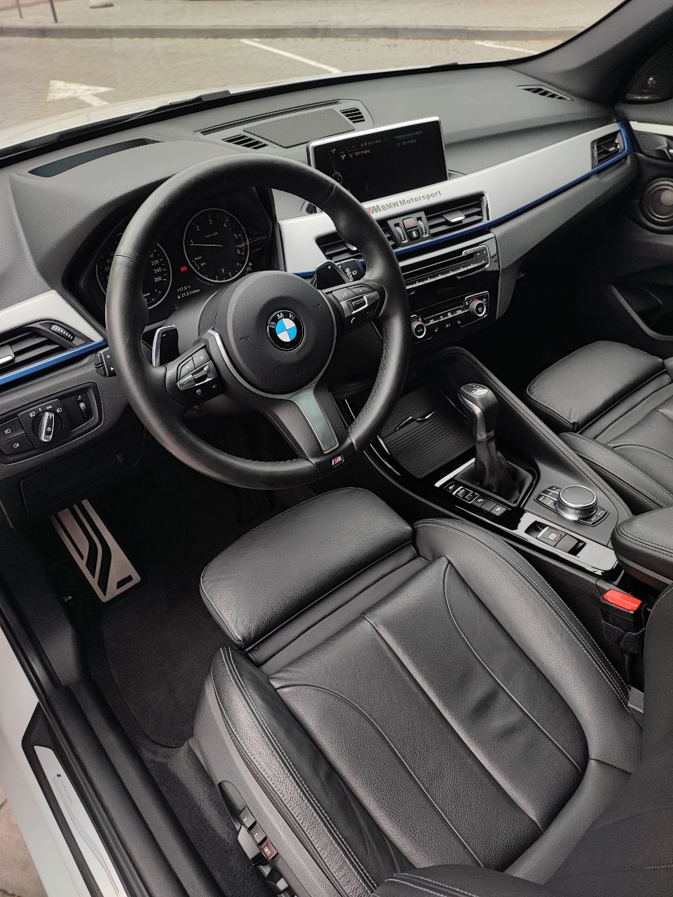 BMW X1 - фото 13