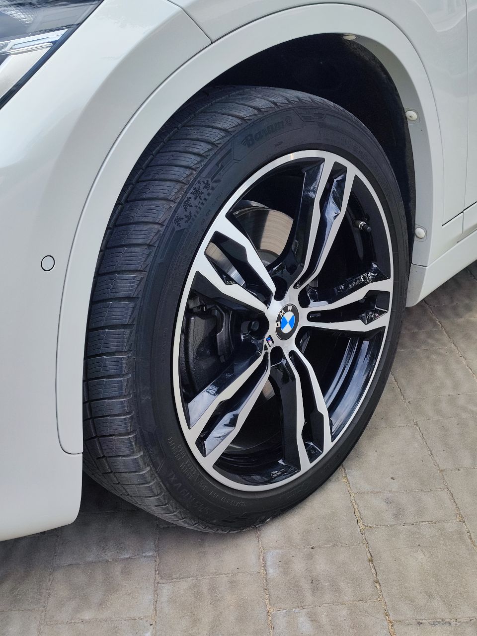 BMW X1 - фото 12