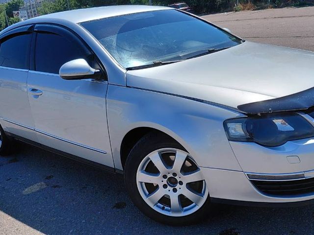 Volkswagen Passat 2005, Крижанівка, $5 600 - зображення 3