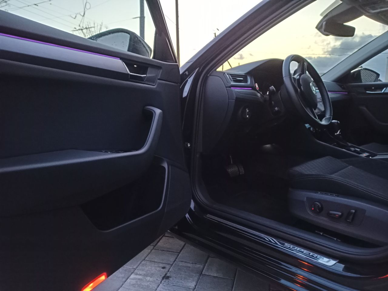 Skoda Superb - фото 7