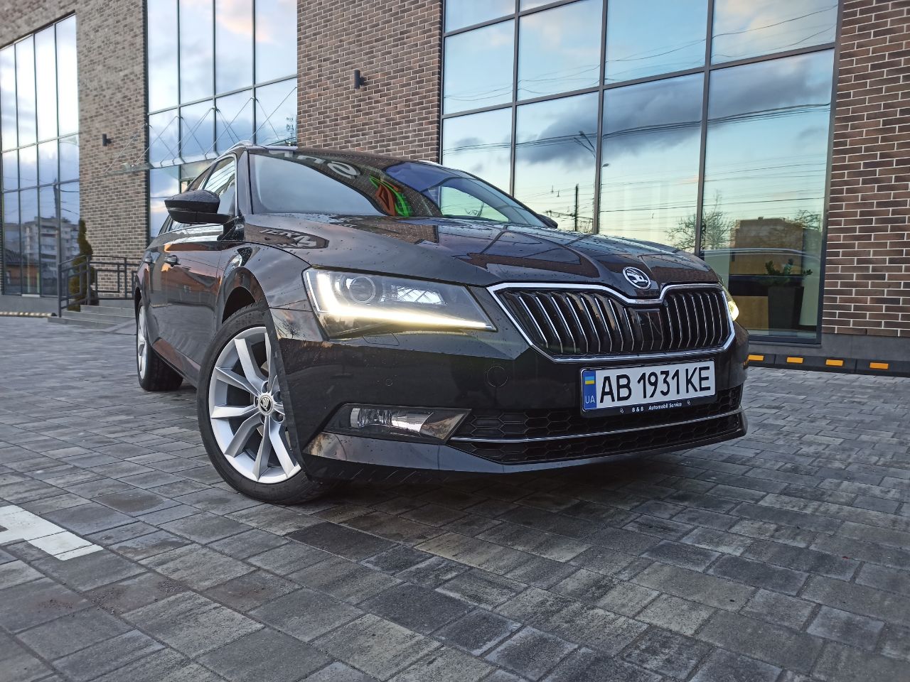 Skoda Superb - фото 19