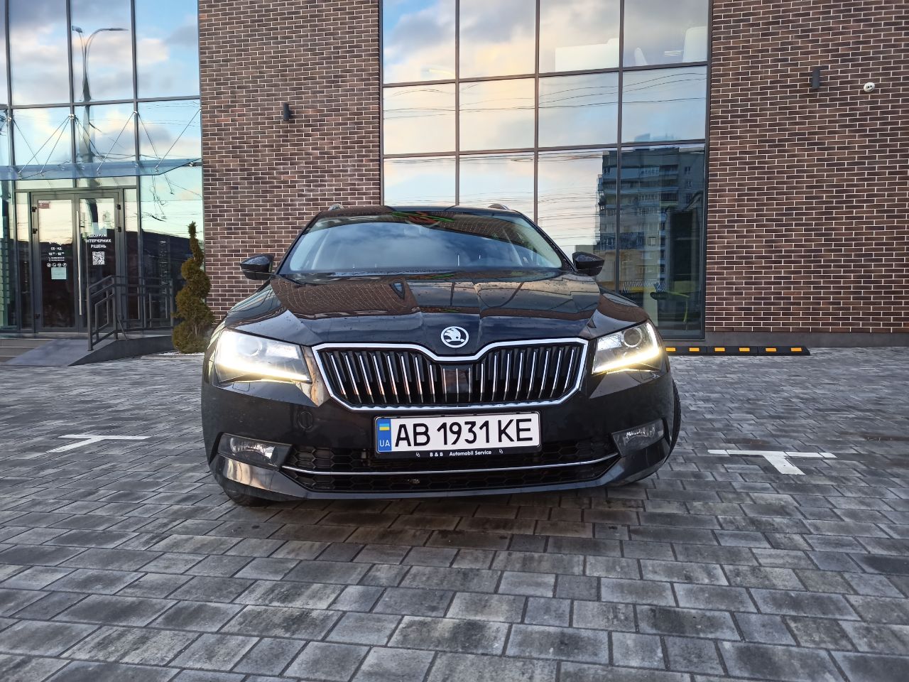 Skoda Superb - фото 23