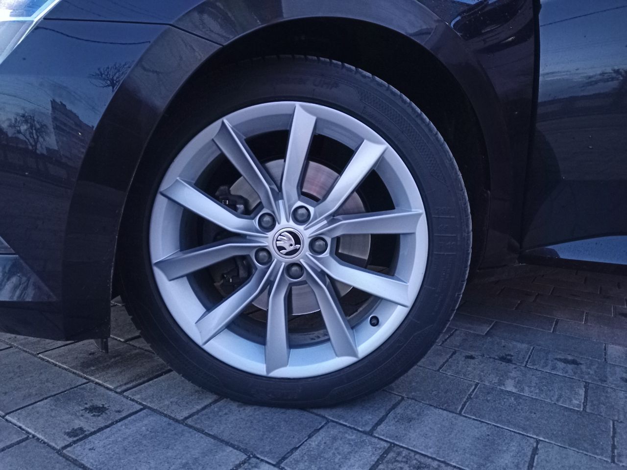 Skoda Superb - фото 5