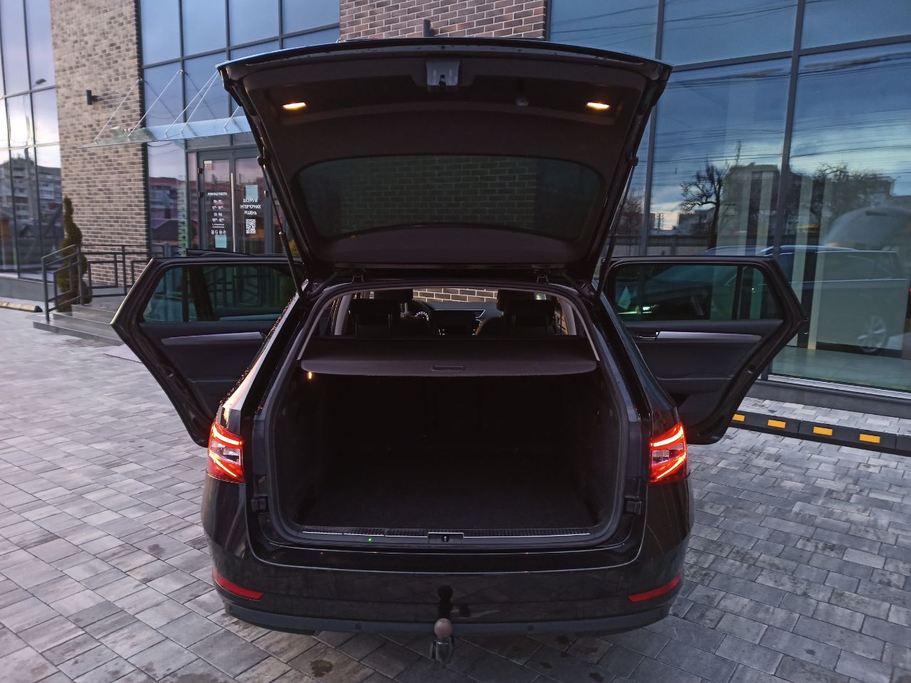 Skoda Superb - фото 14