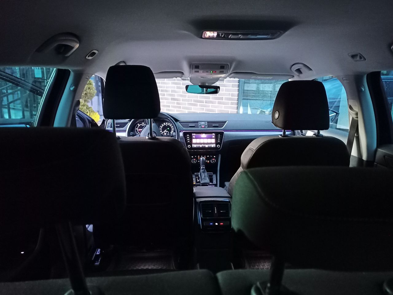 Skoda Superb - фото 10