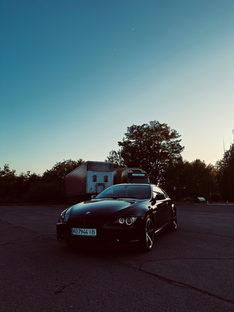 BMW 6 серії - фото 1