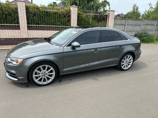 Audi A3 - фото 3