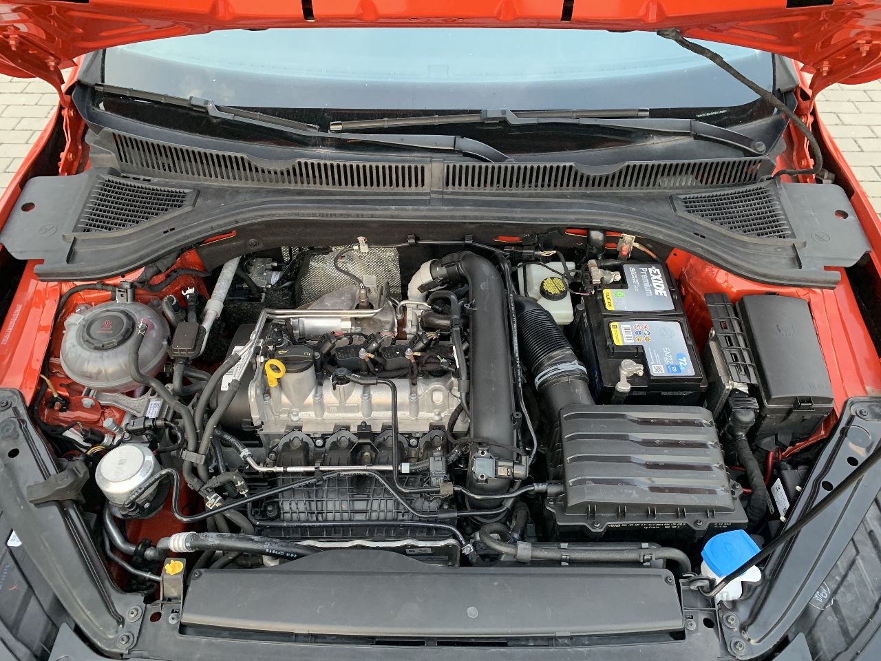 Volkswagen Jetta - фото 15