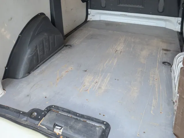 Peugeot Expert - фото 5