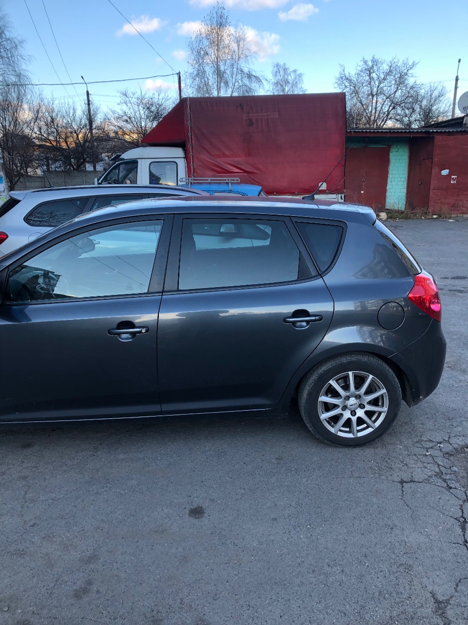 Kia Ceed - фото 2
