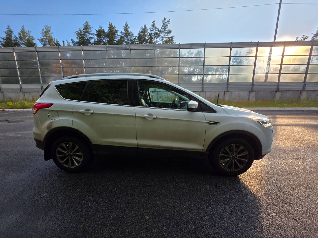 Ford Kuga - фото 5