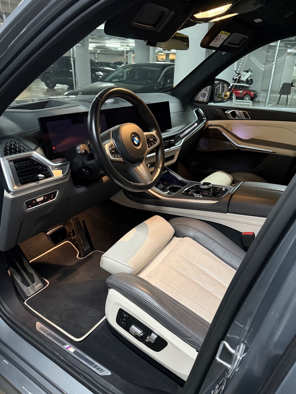 BMW X7 - фото 46