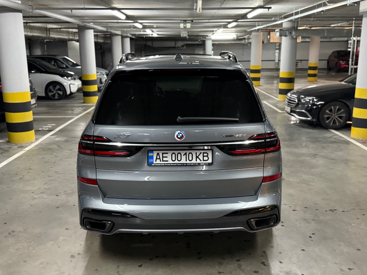 BMW X7 - фото 21