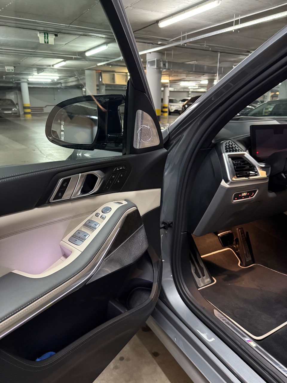 BMW X7 - фото 48