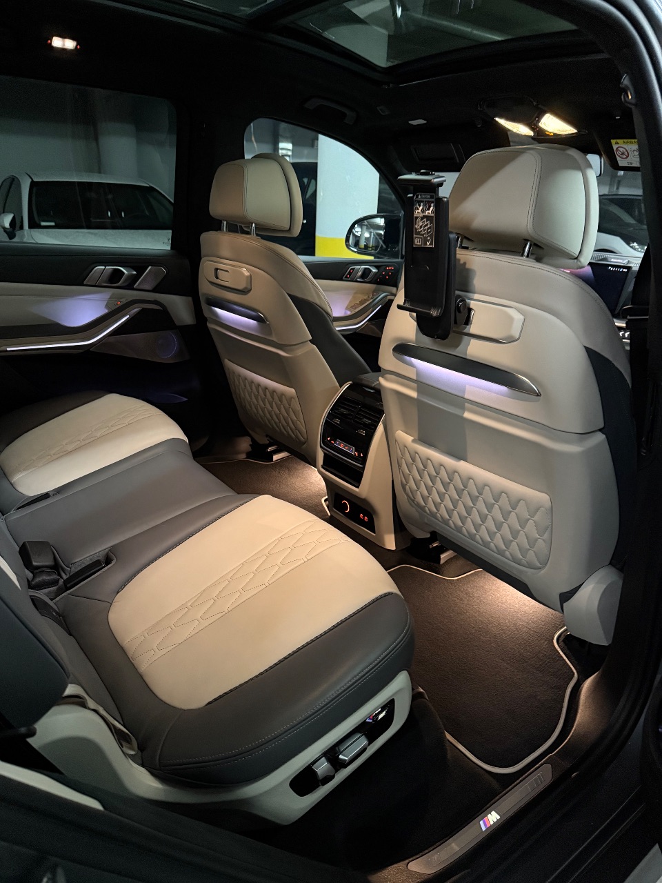 BMW X7 - фото 36