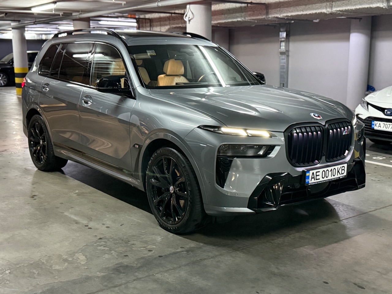 BMW X7 - фото 28