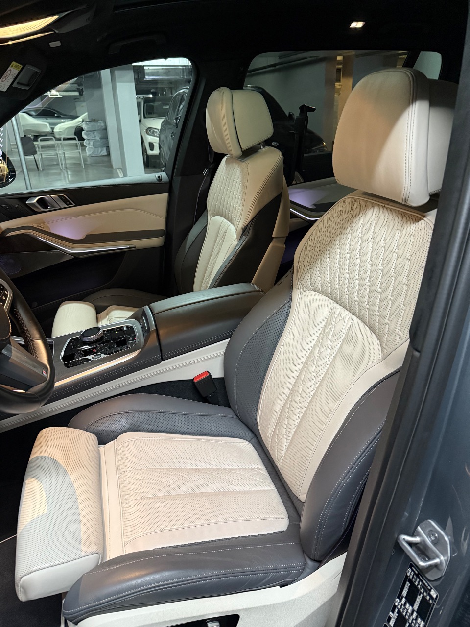 BMW X7 - фото 47