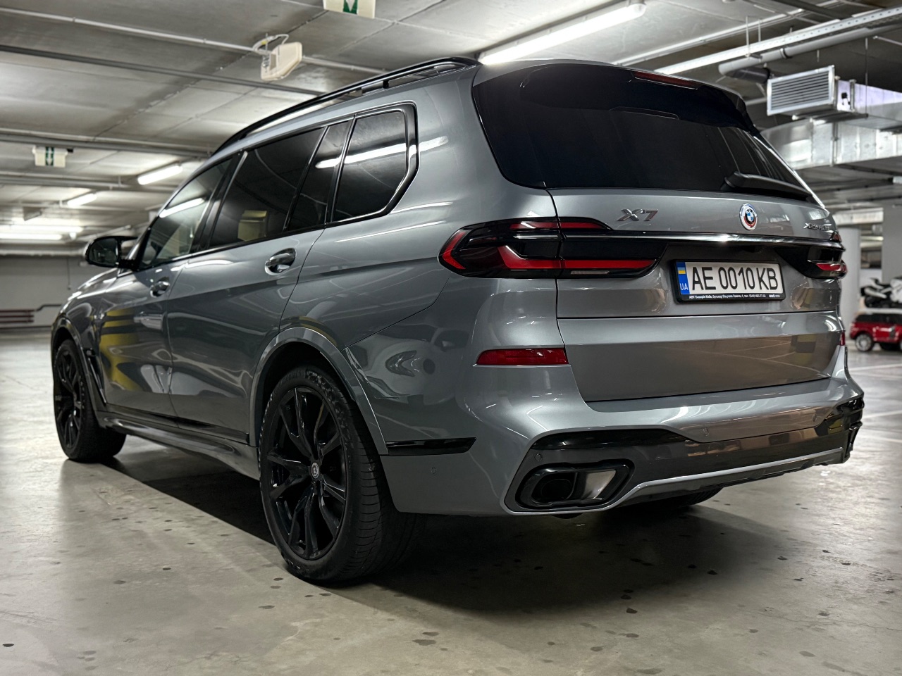 BMW X7 - фото 17