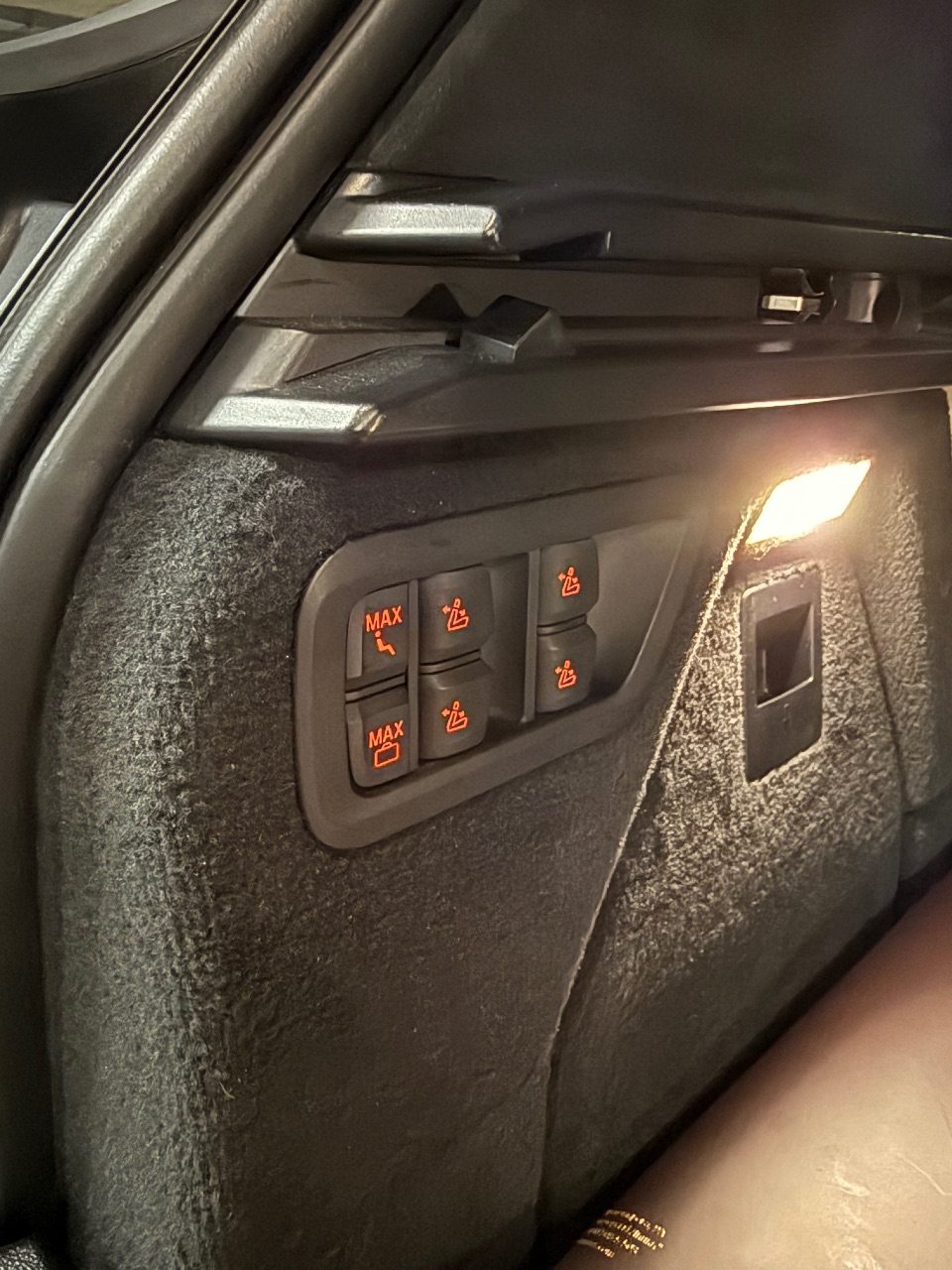 BMW X7 - фото 39