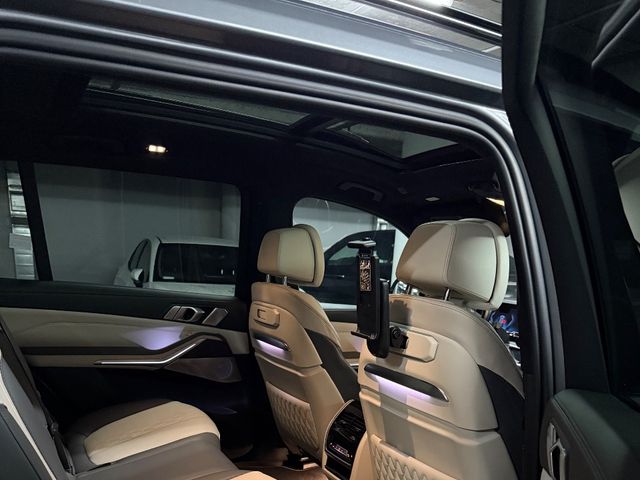 BMW X7 - фото 5