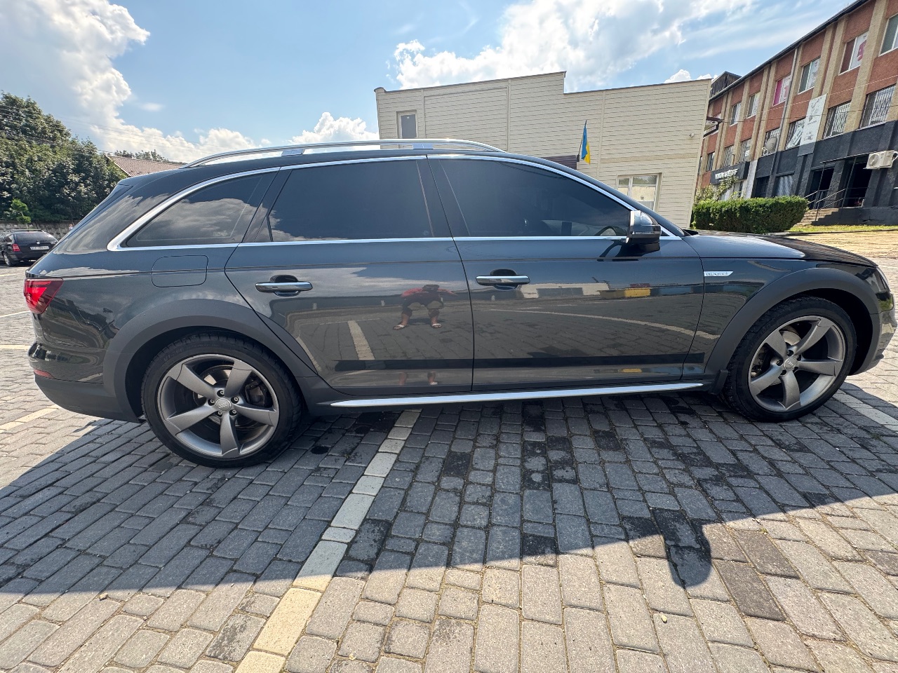 Audi A4 allroad - фото 9