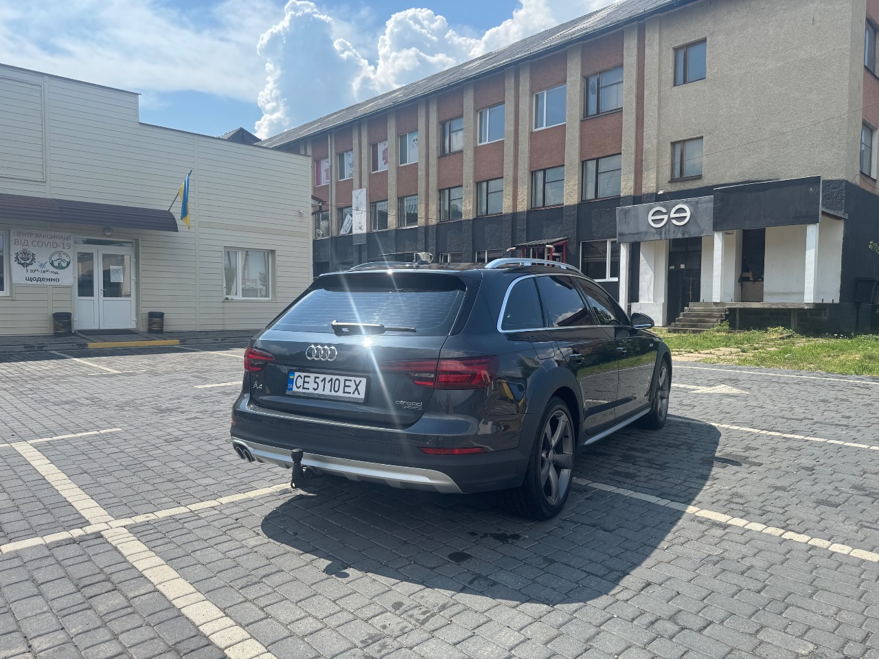 Audi A4 allroad - фото 3