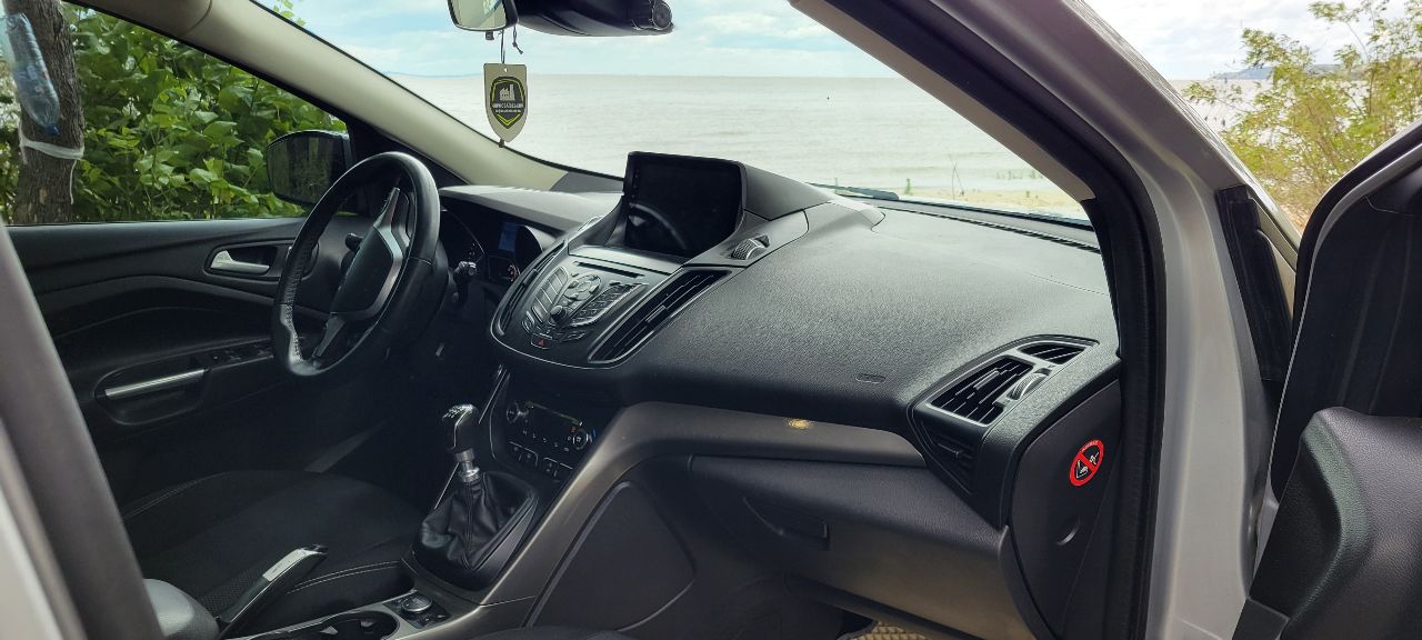 Ford Kuga - фото 9