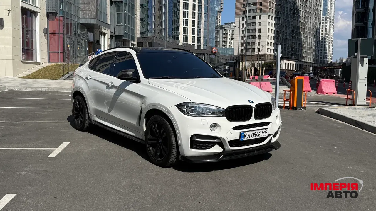 BMW X6 - фото 1